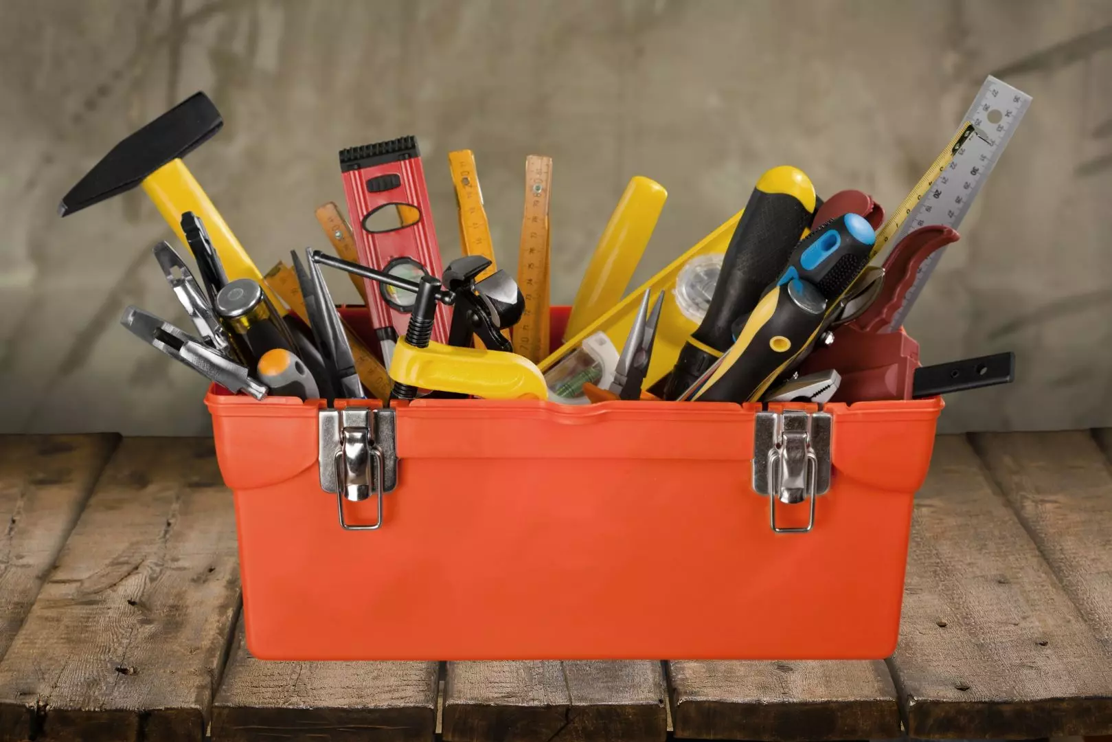 Is Lime Re-pointing A Diy Job? - Guide To Lime Pointing